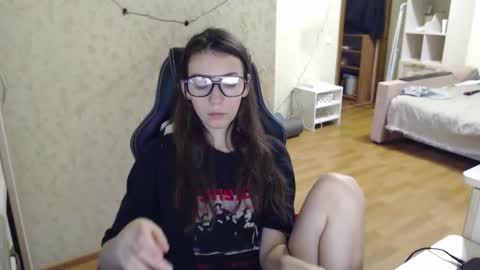 senxual__ online show from October 9, 2025, 12:25 pm