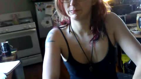 senyahki online show from January 17, 2026, 2:11 pm