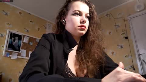 May online show from February 16, 2026, 9:16 am