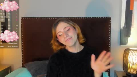 Seraphine star online show from February 22, 2026, 12:58 pm