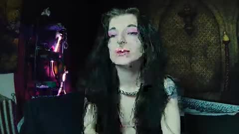 Snapshot of seraphinmunster chatting on January 16, 2026, 10:58 pm Seraphin Munster online show from January 16, 2026, 10:58 pm