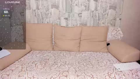 Alisha  Kevin online show from September 14, 2025, 9:08 am