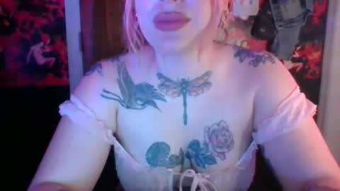 Snapshot of serencigarra chatting on November 14, 2025, 5:28 am serencigarra online show from November 14, 2025, 5:28 am