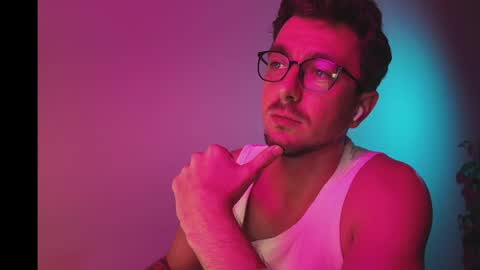 Snapshot of sergeypohane chatting on March 30, 2026, 5:47 pm dormking online show from March 30, 2026, 5:47 pm