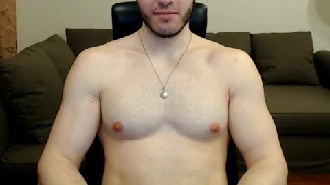 Snapshot of sergiotitan3271 chatting on February 15, 2026, 11:45 pm Serg Superior online show from February 15, 2026, 11:45 pm