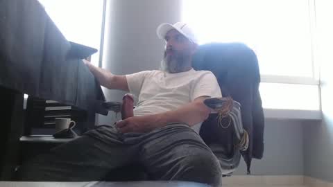 hetero serio discreto online show from September 13, 2025, 6:29 pm