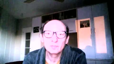 serrano49 online show from December 4, 2024, 7:06 am