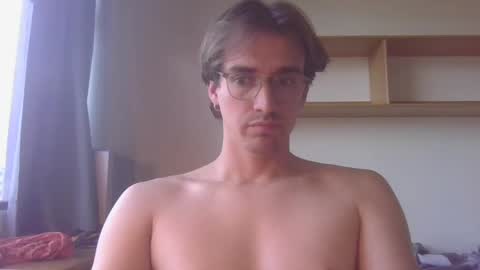 Snapshot of servandomier chatting on March 9, 2025, 10:19 pm mier online show from March 9, 2025, 10:19 pm