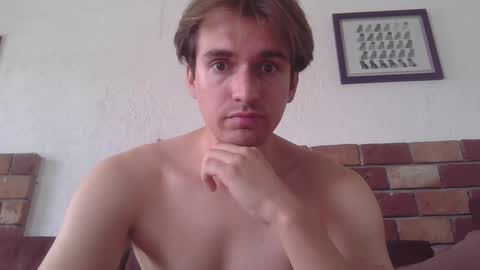 Snapshot of servandomier chatting on September 13, 2025, 5:57 pm mier online show from September 13, 2025, 5:57 pm