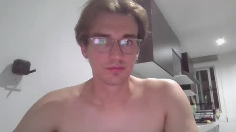 Snapshot of servandomier chatting on October 14, 2025, 1:17 am mier online show from October 14, 2025, 1:17 am