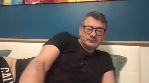 sesamechris92 online show from March 11, 2025, 6:53 am