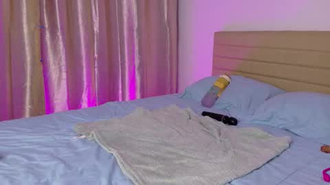 Snapshot of seshatxxx chatting on November 24, 2025, 11:26 pm seshatxxx online show from November 24, 2025, 11:26 pm