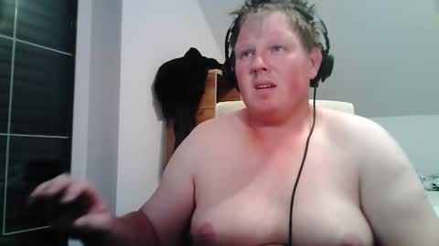 Snapshot of setcuna chatting on June 2, 2026, 8:44 pm setcuna online show from June 2, 2026, 8:44 pm