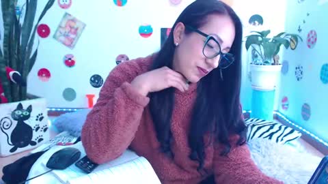Snapshot of seuctive_woman57 chatting on January 7, 2025, 3:02 pm samy online show from January 7, 2025, 3:02 pm