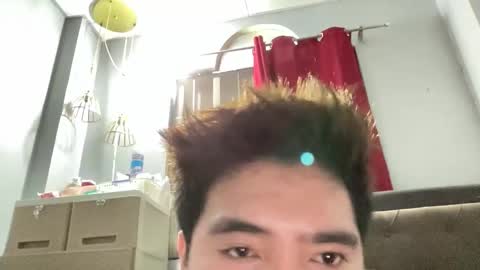 AXEL online show from September 18, 2025, 10:28 am