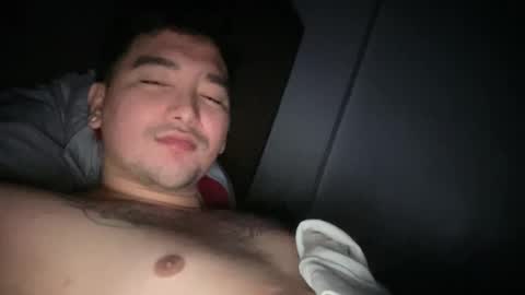 AXEL online show from October 4, 2025, 9:57 pm