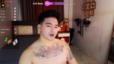 AXEL online show from October 7, 2025, 3:53 pm