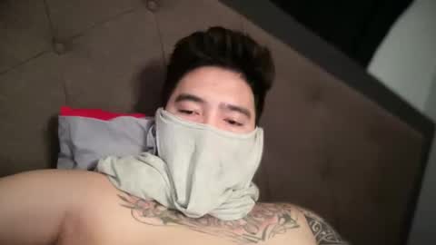 AXEL online show from October 10, 2025, 11:31 am