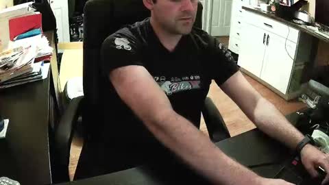 Snapshot of sexfungames chatting on September 18, 2025, 12:23 am Kyle online show from September 18, 2025, 12:23 am