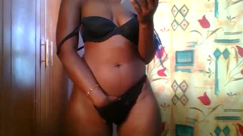 Nancy online show from November 7, 2025, 4:56 am