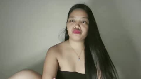 sexie_scarlette online show from May 10, 2026, 2:33 pm