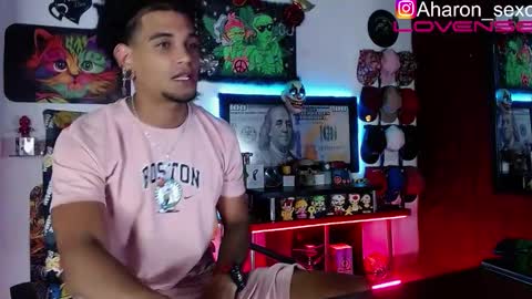 Snapshot of sexo_aharon chatting on October 17, 2025, 5:10 am Aharon ravelo online show from October 17, 2025, 5:10 am