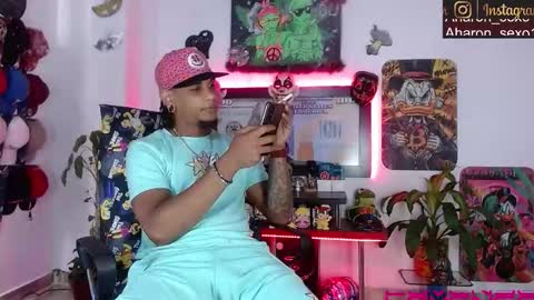 Aharon  ravelo online show from February 10, 2026, 10:03 pm