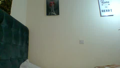 sexsysally online show from December 27, 2024, 8:50 pm