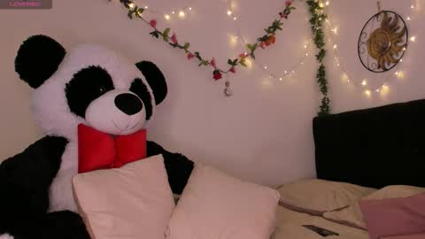 Snapshot of sextape_couple chatting on September 15, 2025, 3:39 am Ask me  online show from September 15, 2025, 3:39 am