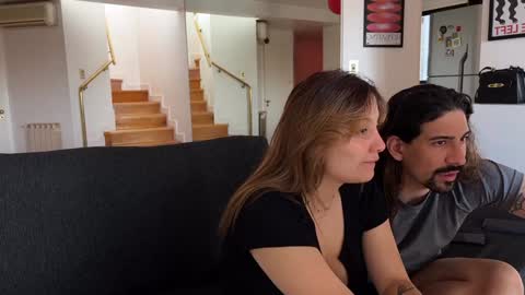 Andrea online show from November 1, 2025, 8:44 pm