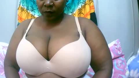 sexxi_ebony online show from February 21, 2026, 6:20 pm