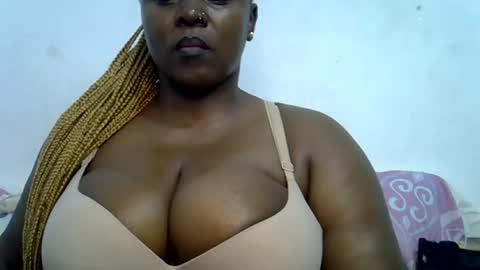 Snapshot of sexxi_ebony chatting on July 9, 2026, 11:25 am sexxi_ebony online show from July 9, 2026, 11:25 am