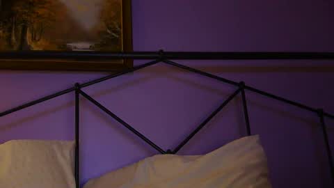 sexxxylibra10 online show from February 13, 2026, 10:44 am