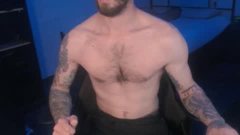 SiuL online show from March 7, 2025, 1:51 pm