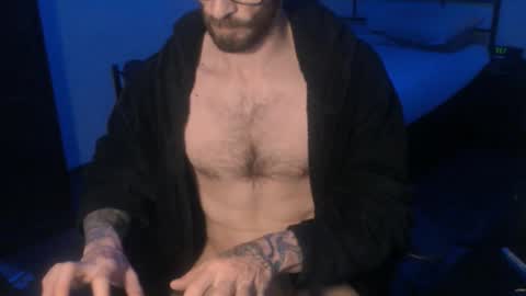 SiuL online show from March 8, 2025, 6:32 am