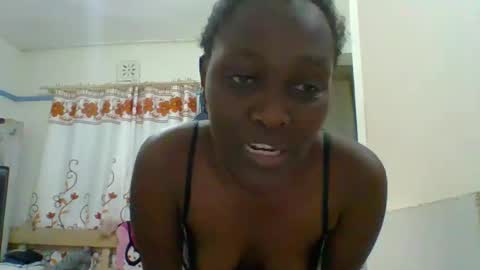 Snapshot of sexxy_kendrah chatting on October 19, 2025, 6:19 pm lorna online show from October 19, 2025, 6:19 pm