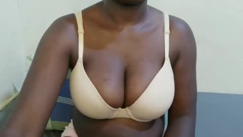 Snapshot of sexxy_maya1 chatting on March 21, 2026, 8:19 am sexxy_maya1 online show from March 21, 2026, 8:19 am