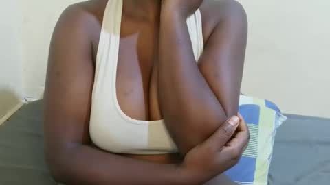 Snapshot of sexxy_maya1 chatting on March 24, 2026, 9:42 pm sexxy_maya1 online show from March 24, 2026, 9:42 pm