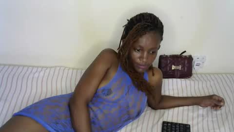 sexxy_nisa online show from March 6, 2025, 8:05 pm