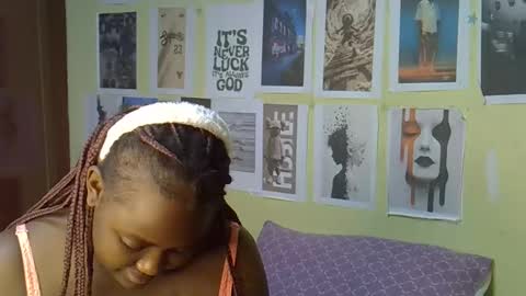 sexxykaree online show from April 25, 2026, 2:25 pm