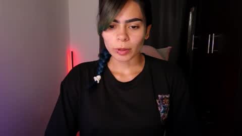  Angie   online show from September 10, 2025, 11:16 pm