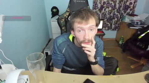 Snapshot of sexy432629 chatting on January 6, 2025, 8:39 pm evry tip help me to buy a new car 111-1111-111111 tk online show from January 6, 2025, 8:39 pm