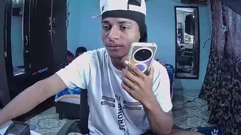 Sebastian online show from April 16, 2026, 4:19 pm