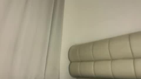 sexy_alexa17 online show from April 28, 2026, 8:47 pm