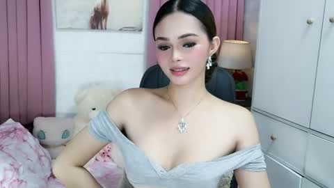 Snapshot of sexy_blairxx chatting on July 13, 2026, 12:46 am blair online show from July 13, 2026, 12:46 am