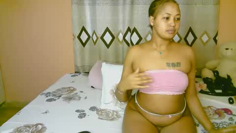 sexy_bluegirl online show from October 3, 2025, 12:13 pm