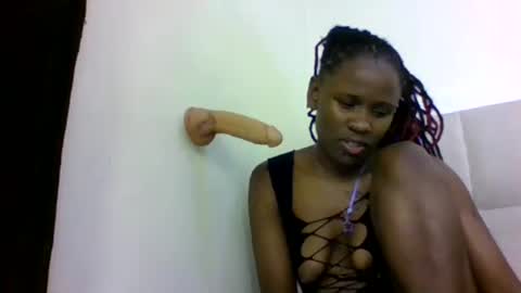Snapshot of sexy_bree25 chatting on April 21, 2026, 1:42 am bree online show from April 21, 2026, 1:42 am