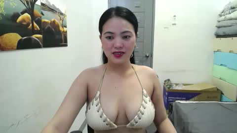 sexy_candy69x online show from December 14, 2025, 12:10 pm