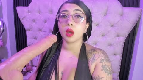  C R I S T A L  online show from April 9, 2026, 6:57 pm