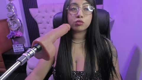  C R I S T A L  online show from May 16, 2026, 7:34 pm